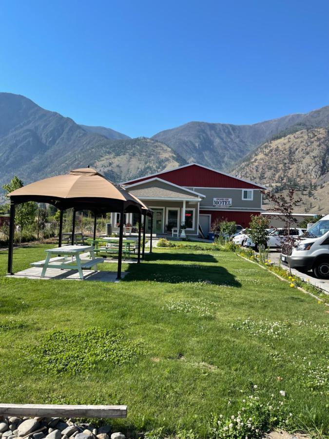 Orchard View Motel Keremeos エクステリア 写真